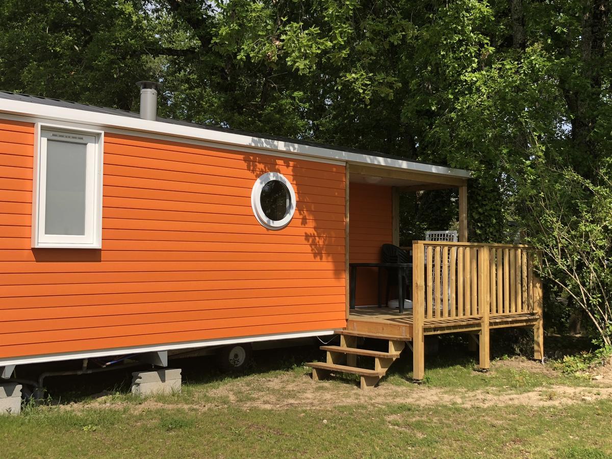 Camping Fleur D'Oleron Saint-Pierre-d'Oleron Exterior photo